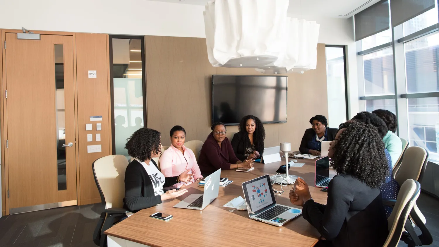 Strategic & Institutional Consulting